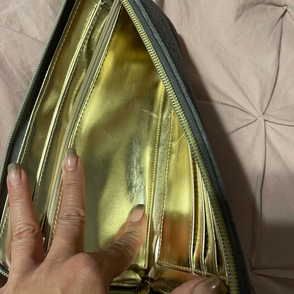 BETSEY JOHNSON WALLET - Picture 11 of 11